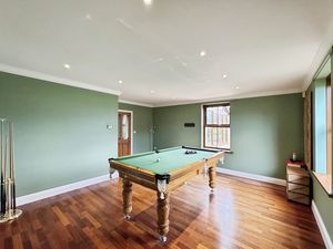 Photo 13- click for photo gallery